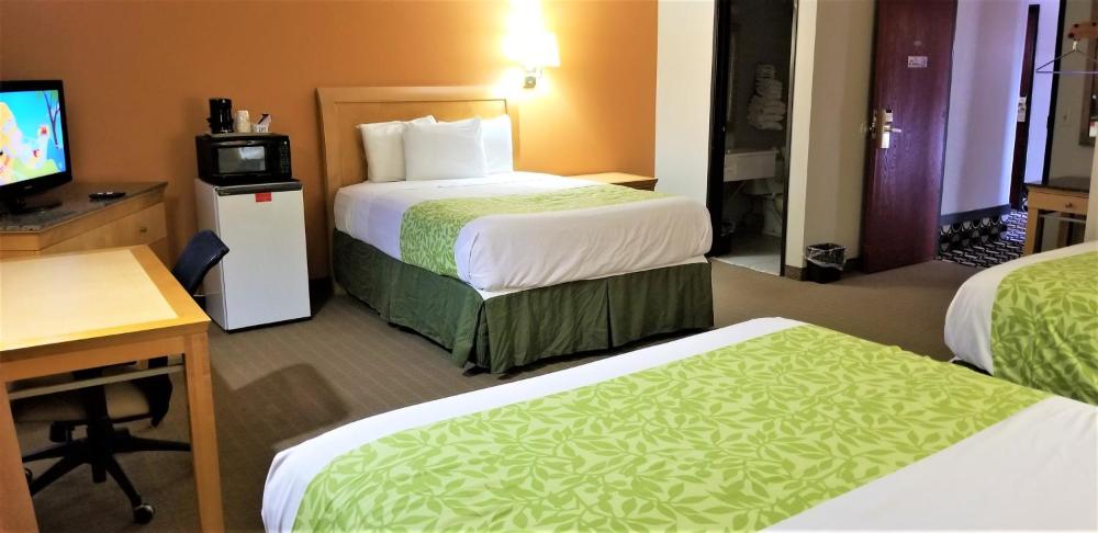 Queen Room with Three Queen Beds interior